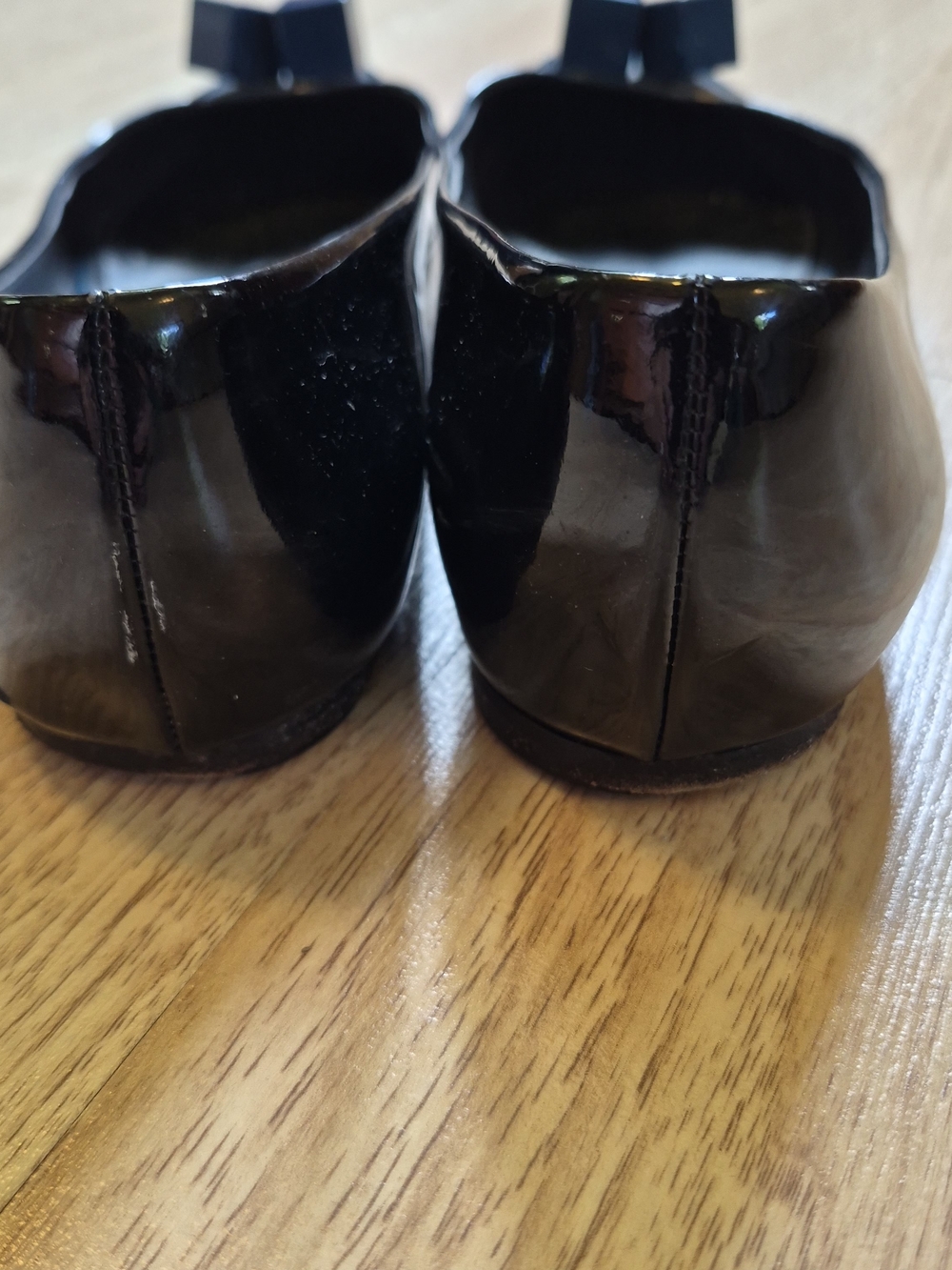 Louis Vuitton Women's Navy Patent Leather Ballet Flats - Picture 4 of 15